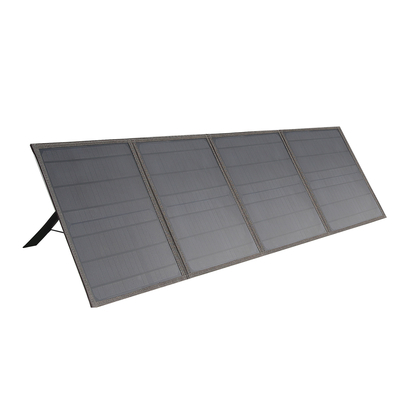 Het draagbare Polycrystalline Vouwbare Zonnepaneel van 100w Lichtgewicht voor Openlucht