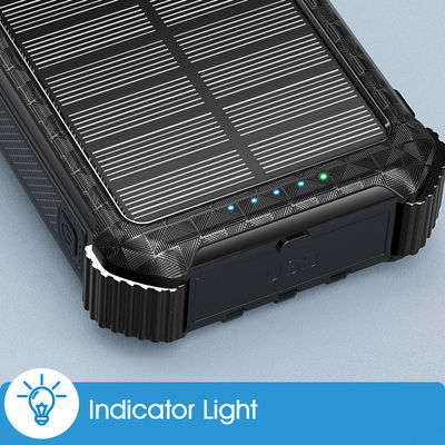 IPX5 de waterdichte draagbare Zonne Aangedreven Lader 26800mAh van de Machtsbank met 3 Ingebouwde Kabels